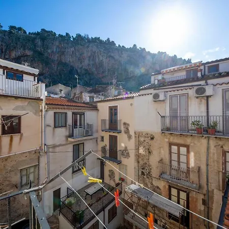 Sicilian Dream * Cefalù