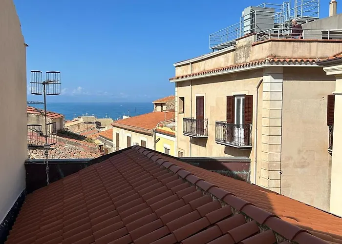 Sicilian Dream * Чефалу