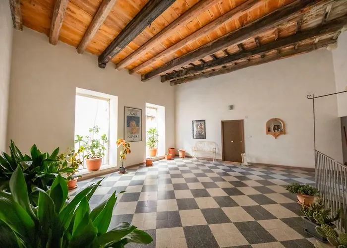 Sicilian Dream Чефалу